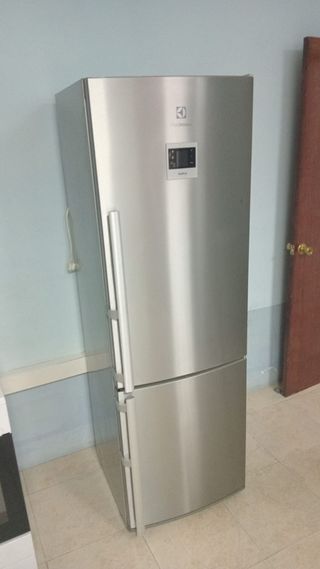 Nevera Electrolux con garantía