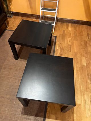 Lote 2 mesas Lack Ikea negra y estantería kallax