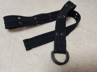 Lote de Ropa y Cinturón