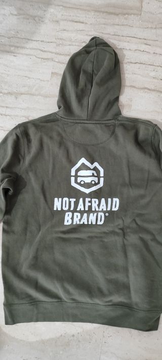 Sudadera Not Afraid Verde Oliva