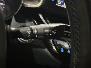Toyota C-HR Híbrido Automático