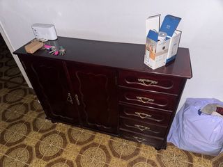 Cómoda vintage de madera
