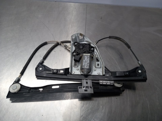 ELEVALUNAS DELANTERO DERECHO MERCEDES-BENZ CLASE