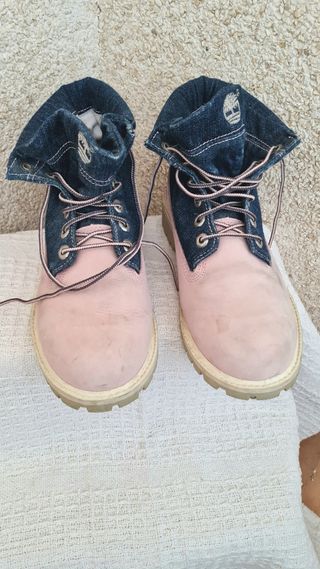 Botas Timberland rosas y vaqueras