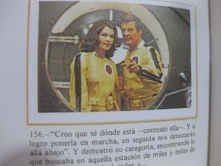 ALBUM DE CROMOS IMPRESOS MOONRAKER JAMES BOND 007