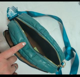 Bandolera impermeable tamaño medio