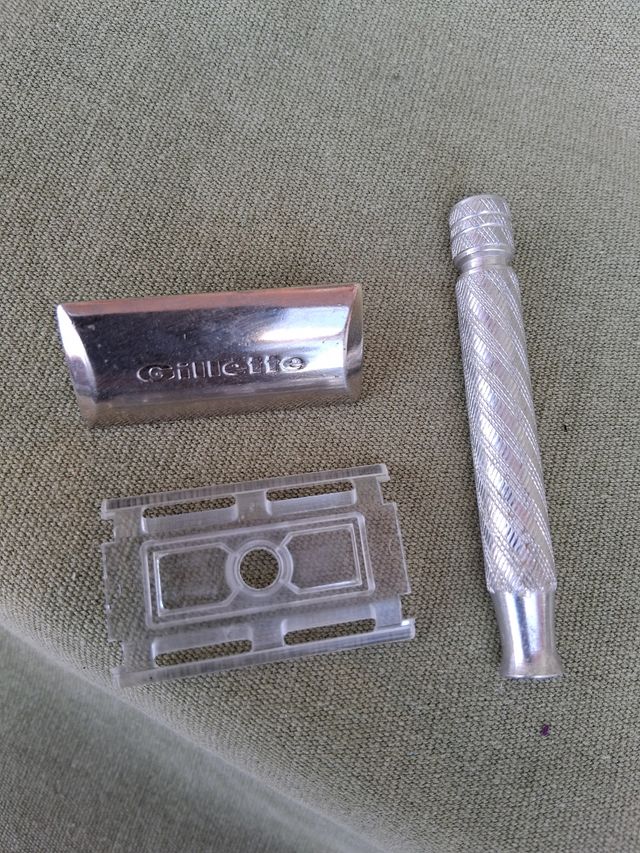 Rasoio antico Gillette