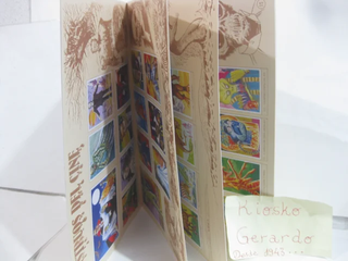 ALBUM DE CROMOS IMPRESOS MONSTRUOS 1986 COMPLETO