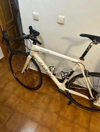 Bicicleta Isaac Impulse
