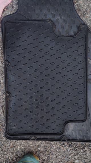 Juego alfombrillas Ford Focus mk1 (98-04)