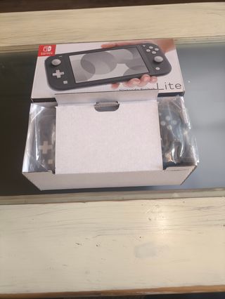 Nintendo Switch Lite Gris