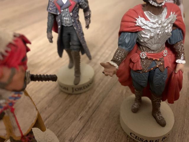 10 Figuras Assassin's Creed