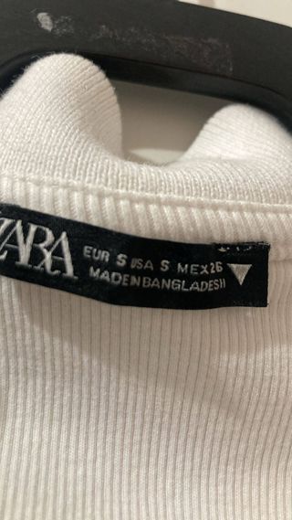 Camiseta Zara Blanca Manga Corta Talla XS