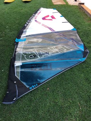 Vela Windsurf Duotone Super Hero DLAB 5.3 2025