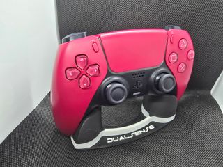 Mando PS5 DualSense Cosmic Red