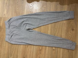 Pantalón chándal Puma gris
