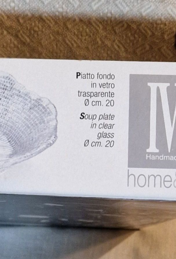 Piatto fondo in vetro, IVV linea Diamantè.