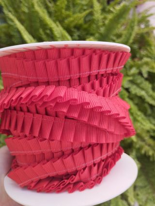 Punta plisada rojo tomate