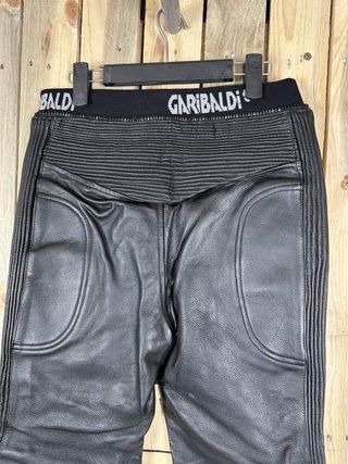 PANTALON T-M DE CUERO PARA MOTO GARIBALDI 1