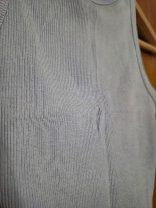 Camiseta sin mangas azul
