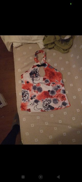 Top japonés atado al cuello estampado