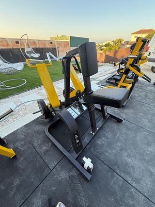 Máquina de Remo Inclinado
