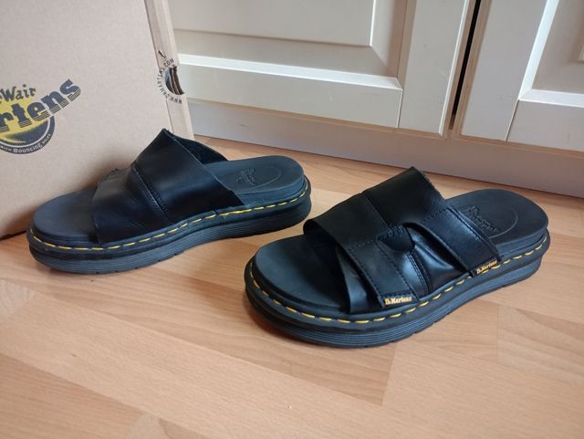 Sandalias Dr. Martens Daxton Negras