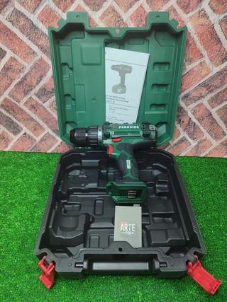 Taladro Parkside con Batería y Cargador