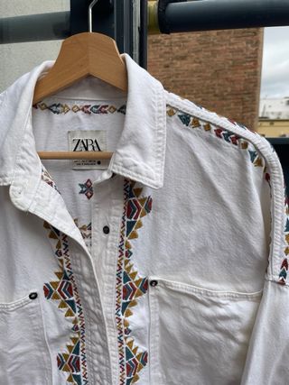 Chaqueta Zara bordada blanca Talla S