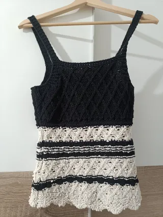 Top Zara Tirantes Negro y Beige