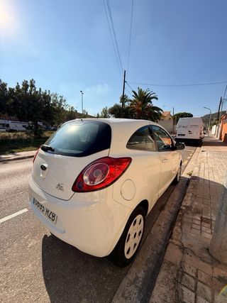 Ford Ka Urban Blanco ·  91.000 km 
