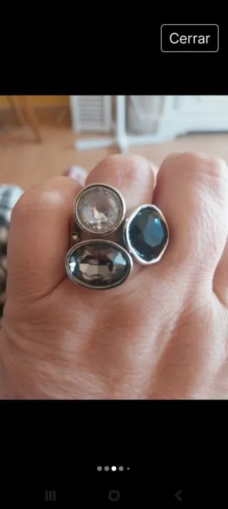 Anillo con 3 piedras tipo Uno de 50