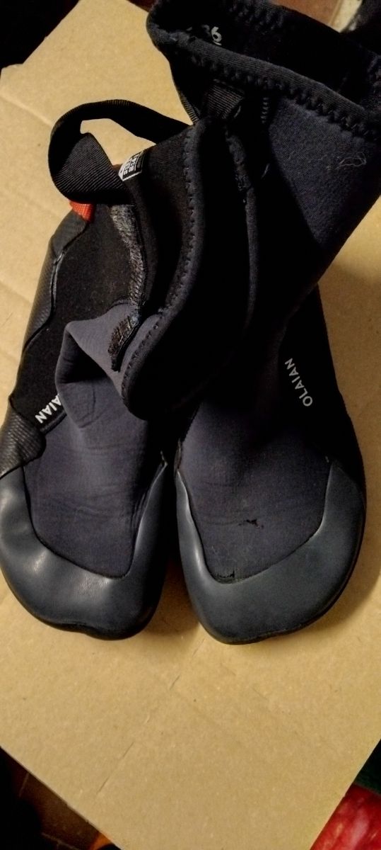 Calzari sport acquatici Olaian