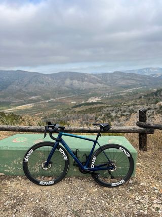 Bicicleta de Carretera BH SL1 2.9 105 Di2 Talla M