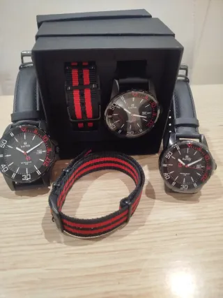 Confezione 3 orologi sportivi Racer + 2 cinturini