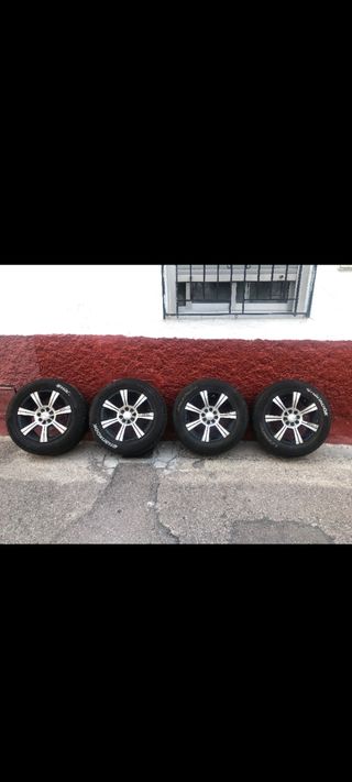 Llantas Momo semi nuevas para coche
