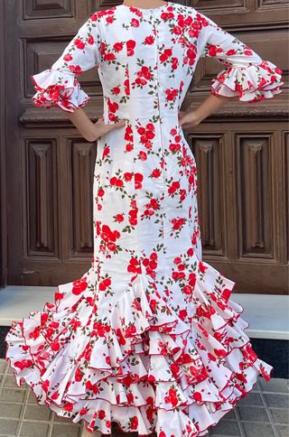 Traje de Flamenca Talla 38/40 con tela para sacar 