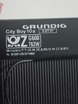 Antigua Radio Portátil Grundig City Boy 10 Stereo