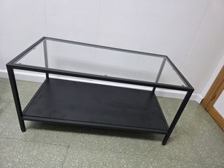 Mesa de centro cristal y metal negra