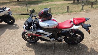 Yamaha R6R Moto Deportiva