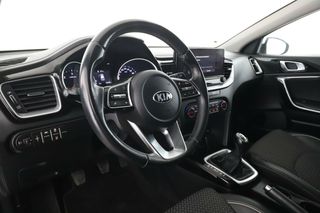 Kia Ceed 1.6 CRDi Mild-Hybrid Tech