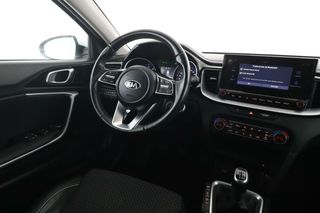 Kia Ceed 1.6 CRDi Mild-Hybrid Tech