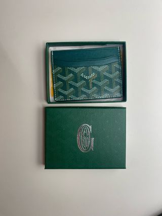 Tarjetero Goyard Verde, precio negociable 