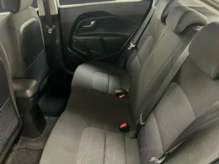 Kia Rio 1.4 CRDi 57kW (77CV) Concept