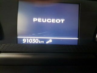 Peugeot 208 BlueHDi 73kW (100CV) Active Pack