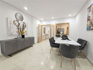 Piso en venta en Puerto Banús en Marbella