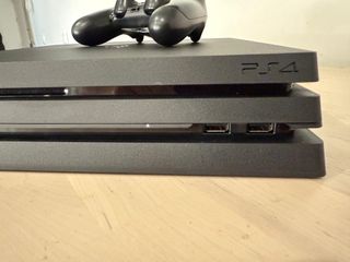 Playstation 4 Pro 9.00