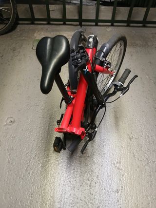 Bicicleta plegable Btwin casi sin uso