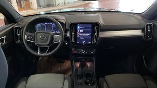 VOLVO XC40 1.5 T2 CORE AUTO 5P