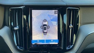 VOLVO XC60 2.0 B5 P PLUS DARK AUTO 4WD 5P